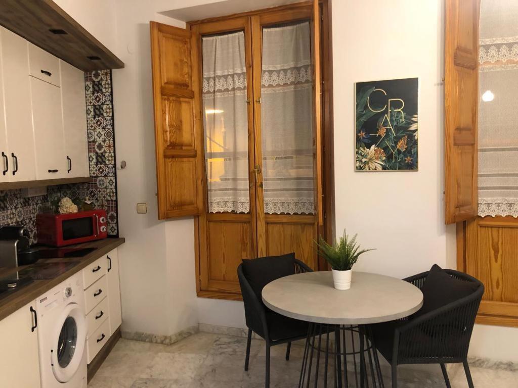 Апартаменты Apartamento San Matias 8 Гранада Экстерьер фото